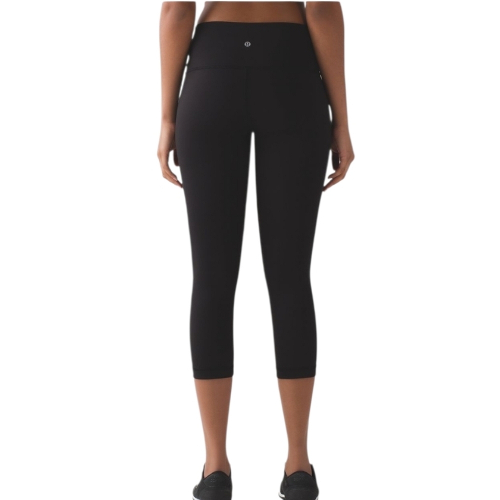 Lululemon Wunder Under Crop (Hi-Rise) *Full-On Luxtreme 21 Black 6
